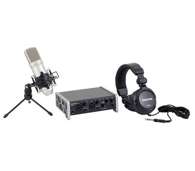 Набор для звукозаписи Tascam TrackPack 2x2